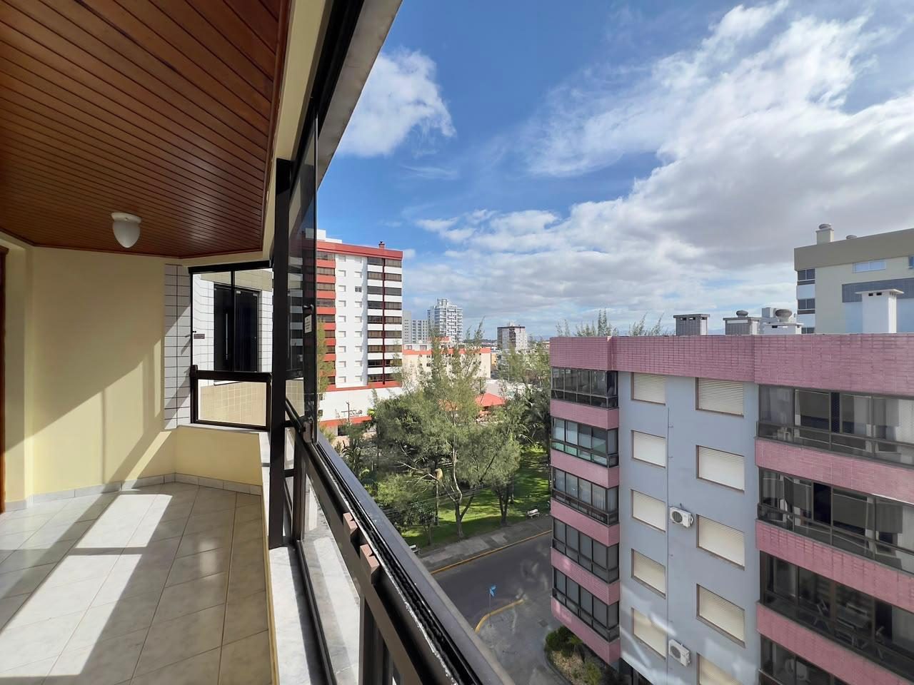 Vista da Zona Nova com o mar ao fundo, Residencial Paraíso